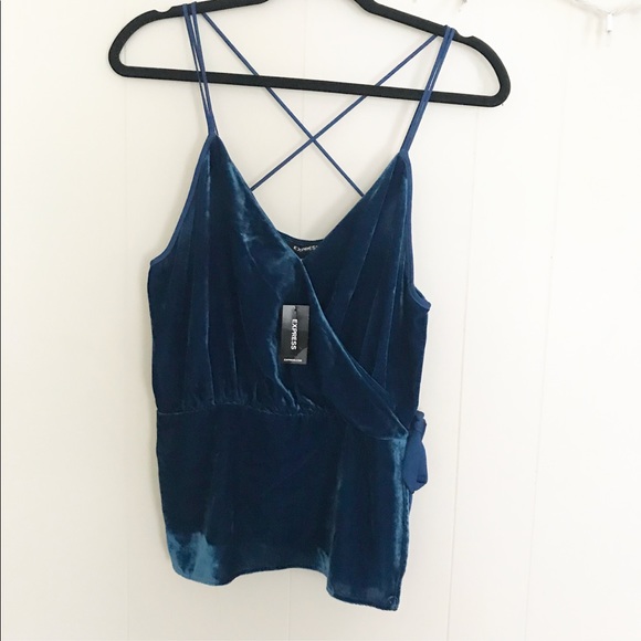 Express Velvet Tank Top - Picture 4 of 9